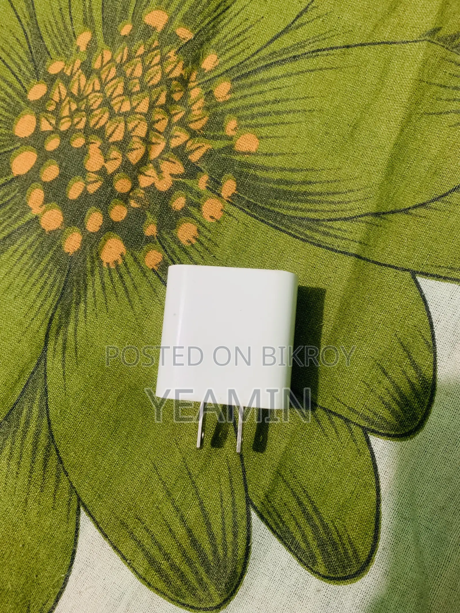 iPhone 20 Watt Charger