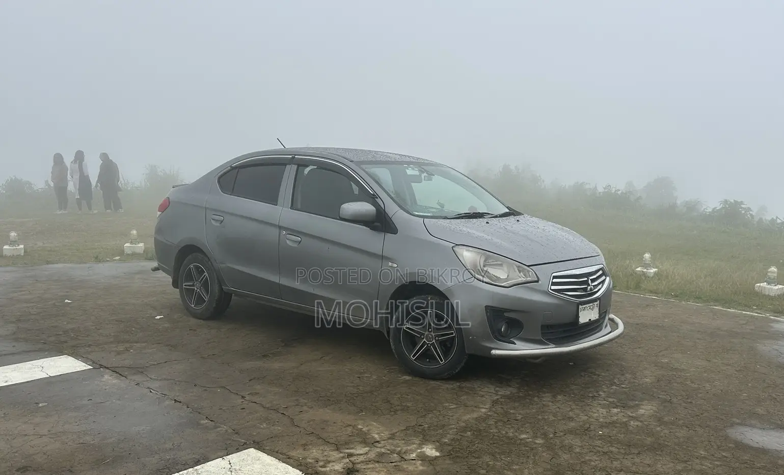 Mitsubishi Attrage 2017 Gray