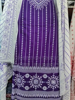 সুটি ড্রেস