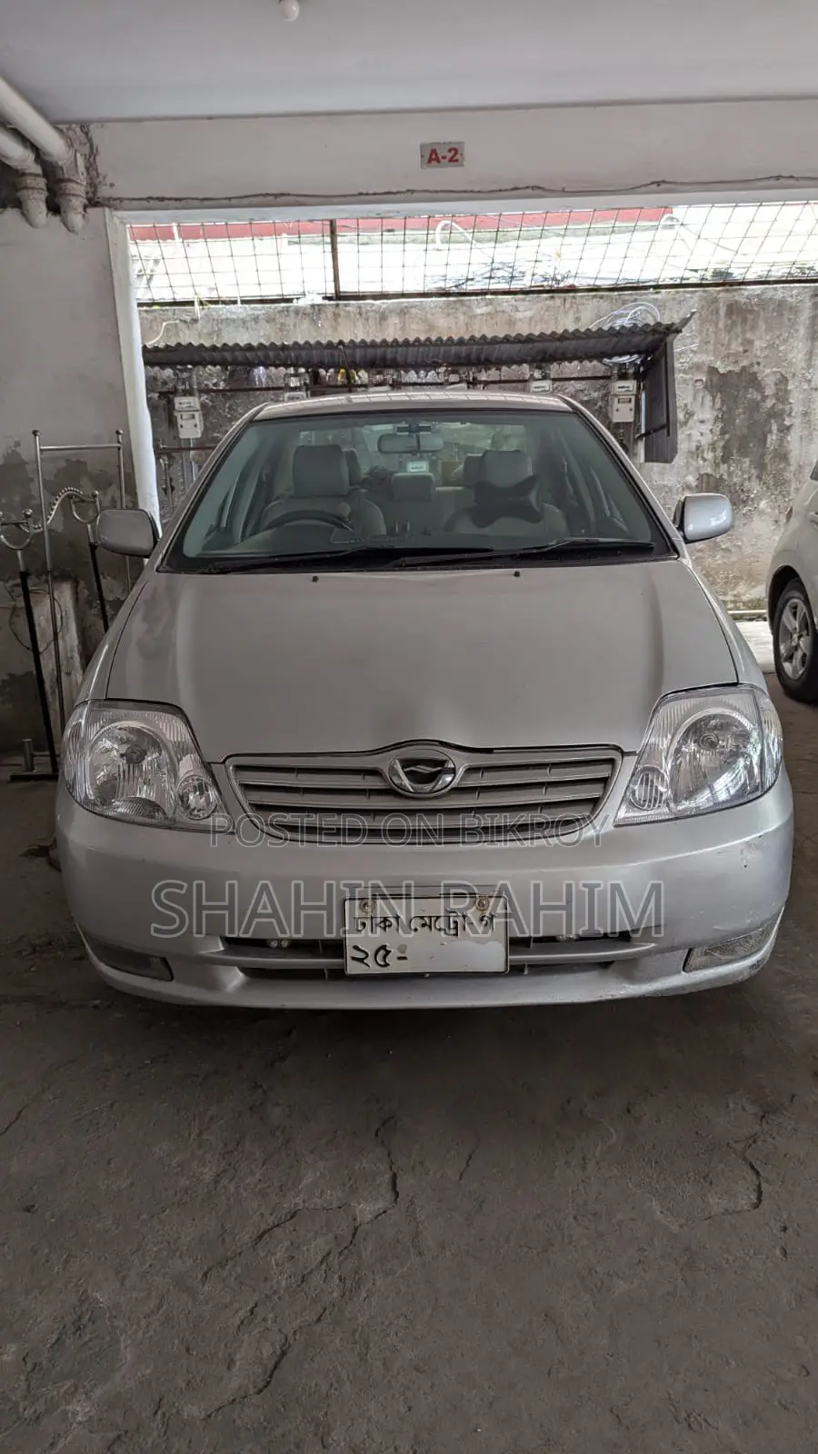 Toyota Corolla 2004 Silver