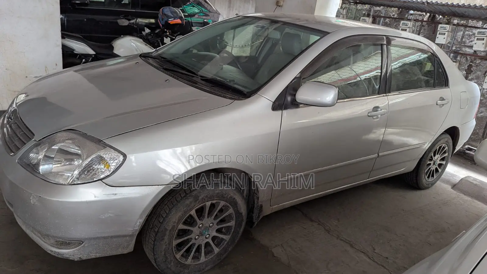 Toyota Corolla 2004 Silver