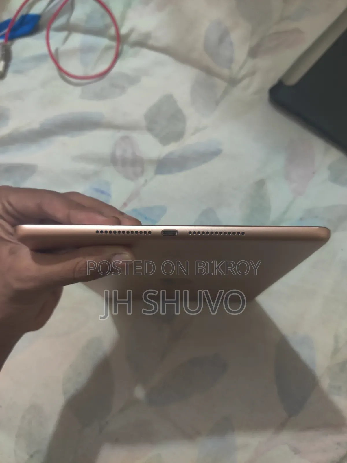 Apple iPad 9.7 128 GB Gray