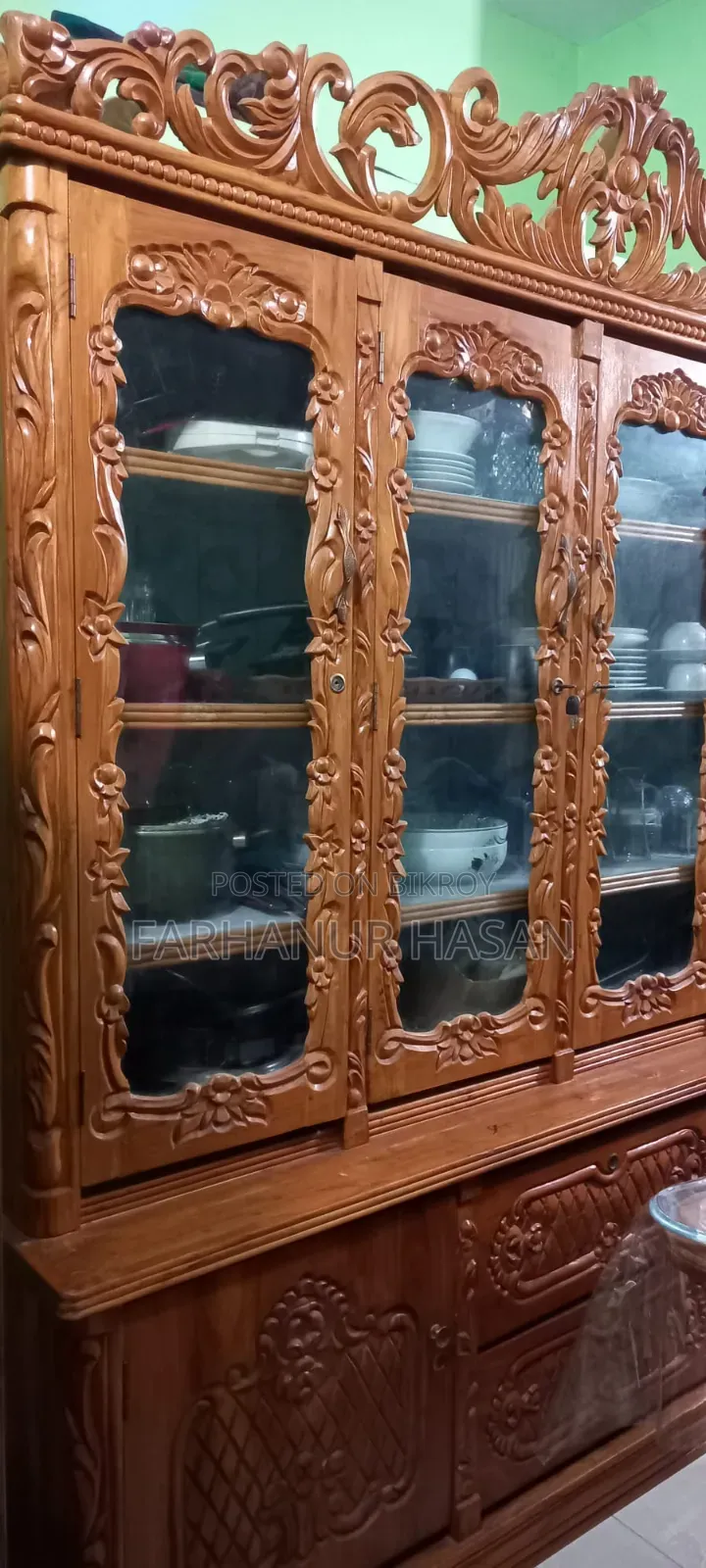 Wall Cabinet (Showcase)