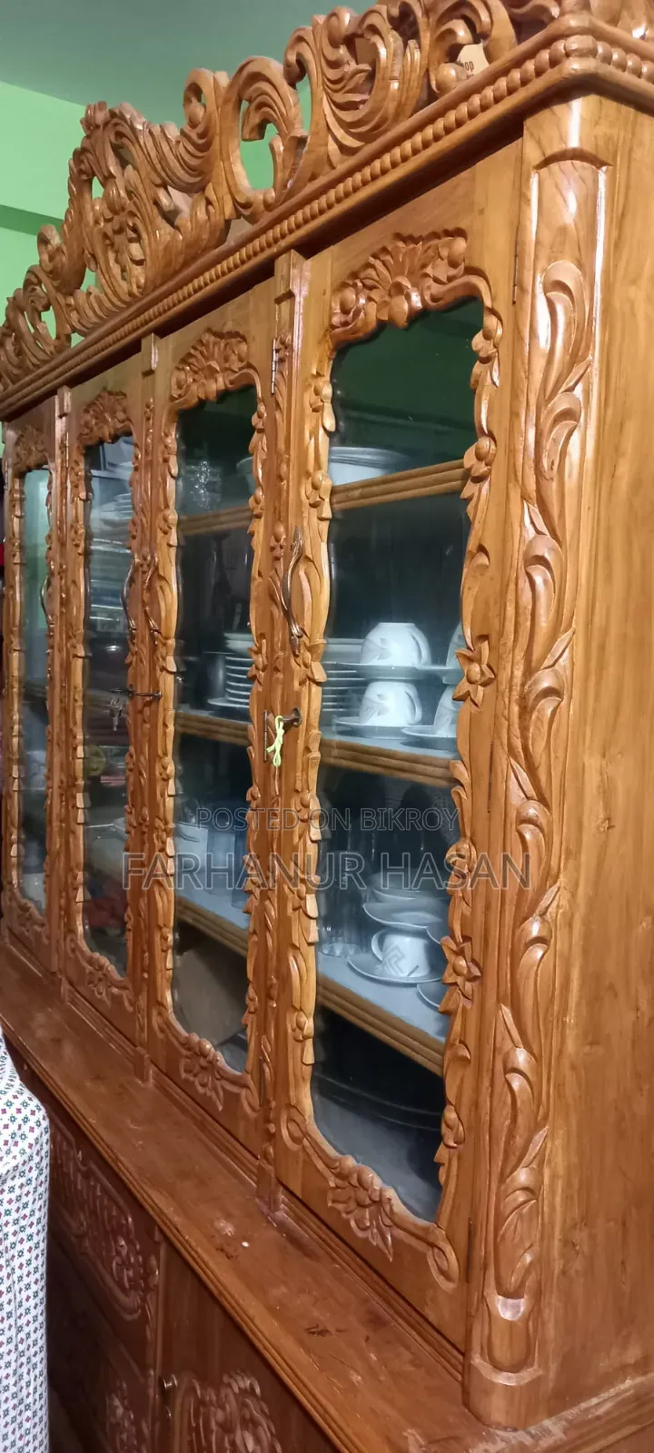 Wall Cabinet (Showcase)