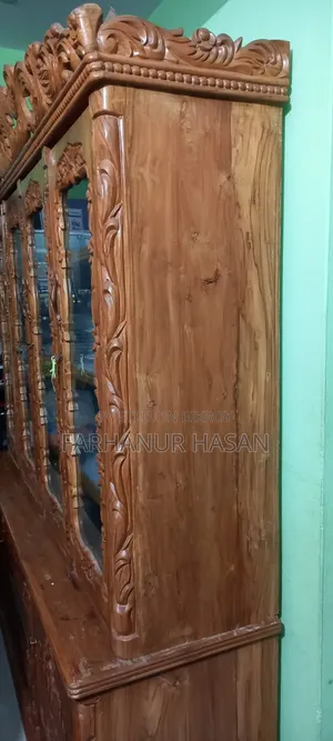 Wall Cabinet (Showcase)