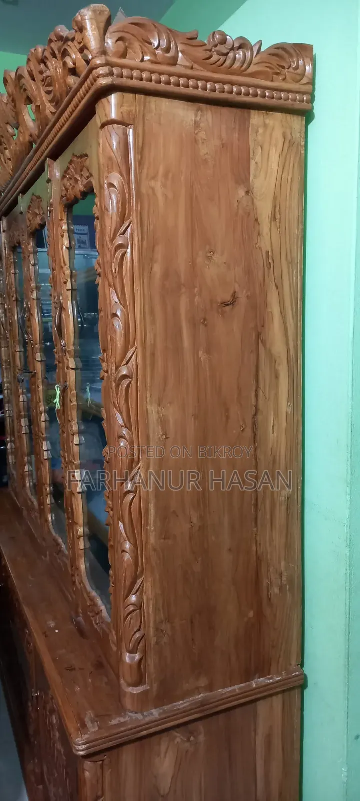 Wall Cabinet (Showcase)