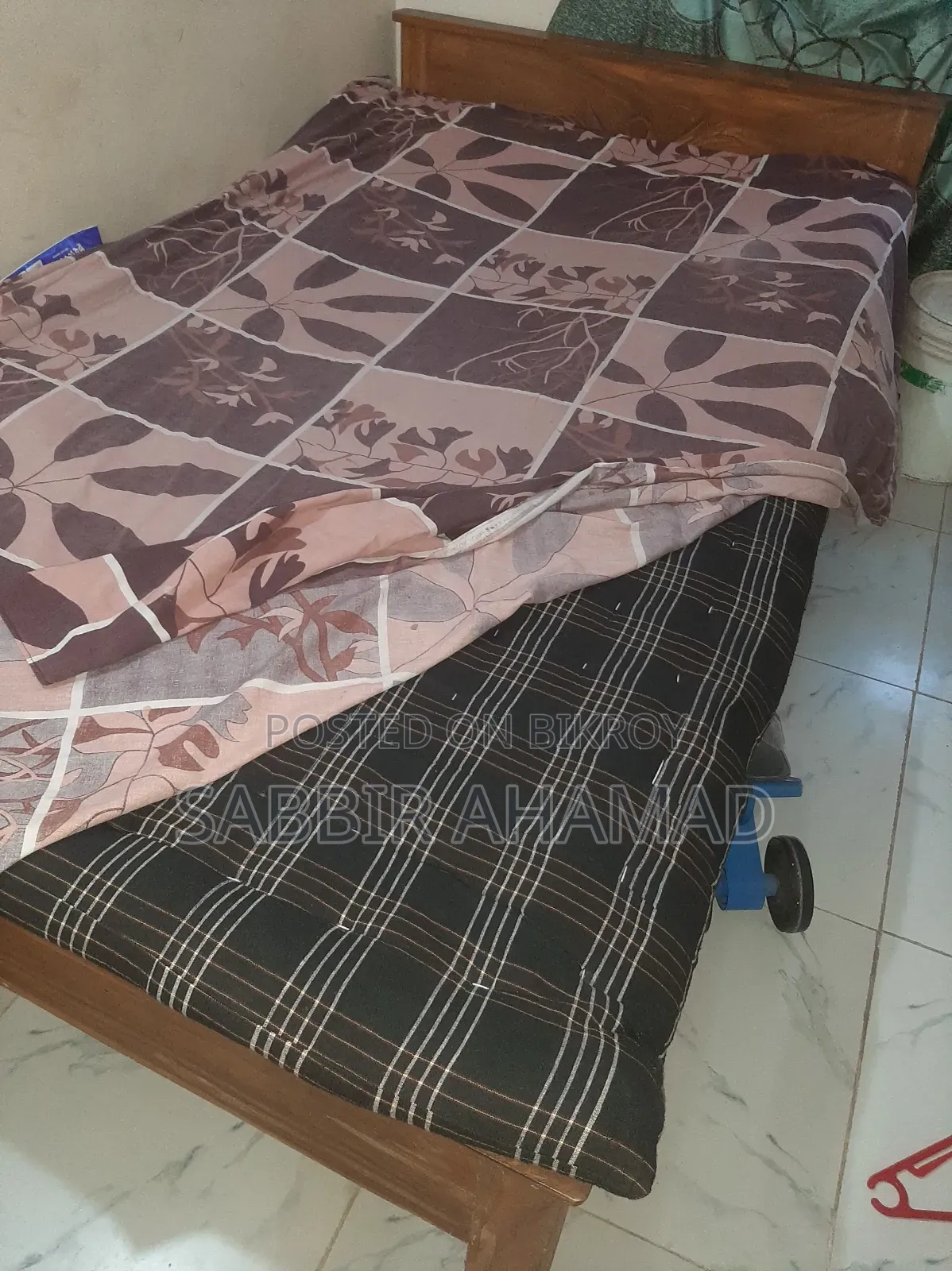 Bed, Metrex Mattress