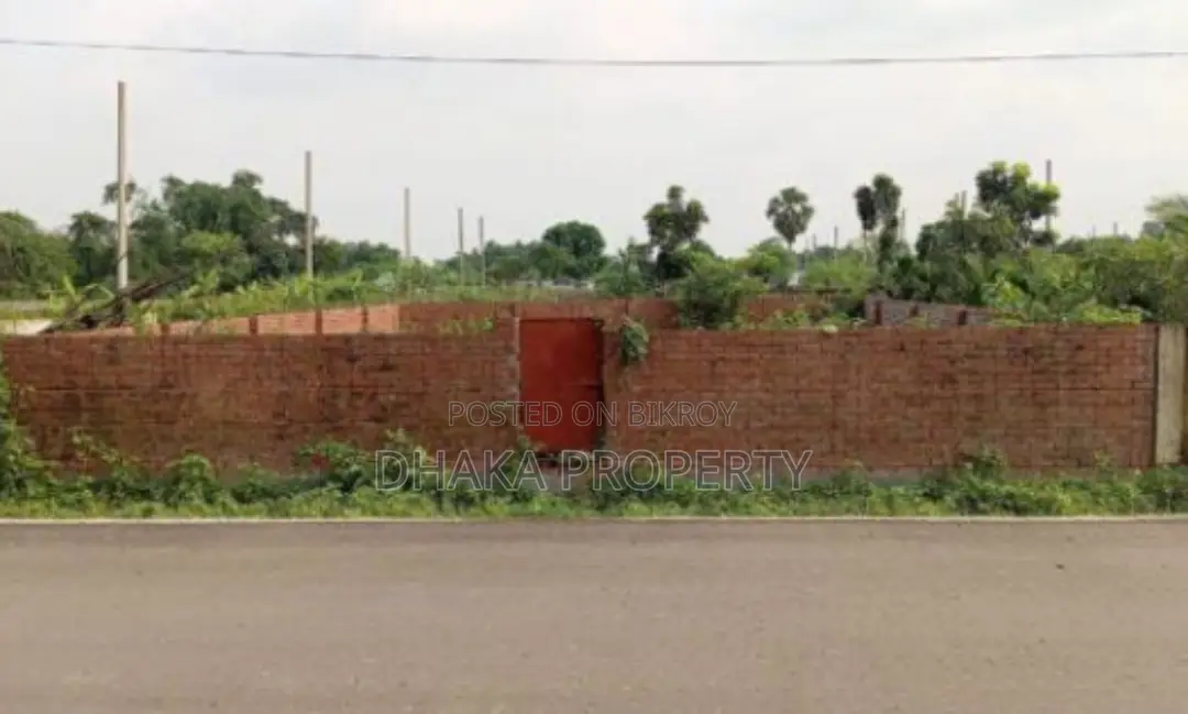 Nearby 75ft 3 Katha South at Sector-25