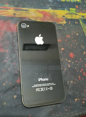 Apple iPhone 4s 16 GB Black