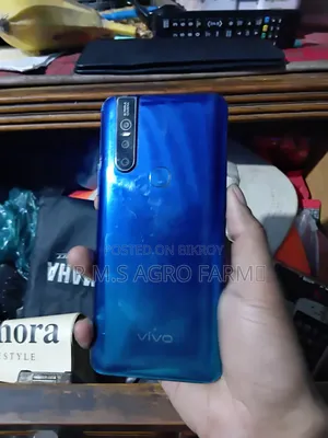 Vivo V15 128 GB Blue