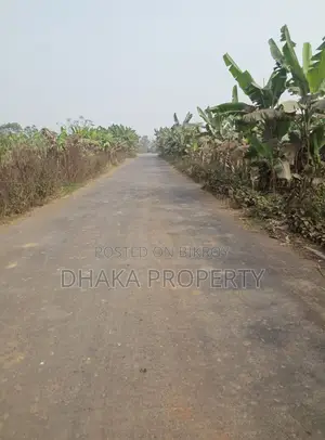 3 Katha East-Facing Plot in Sector-22 Near Playground