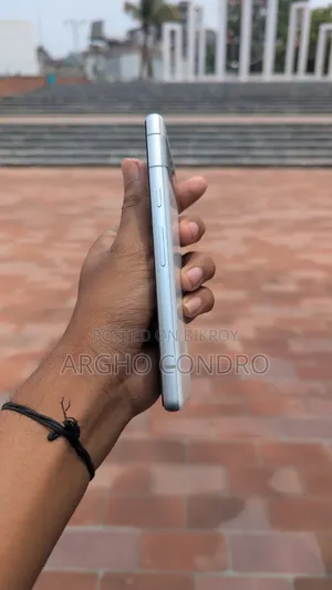Google Pixel 7a 128 GB White
