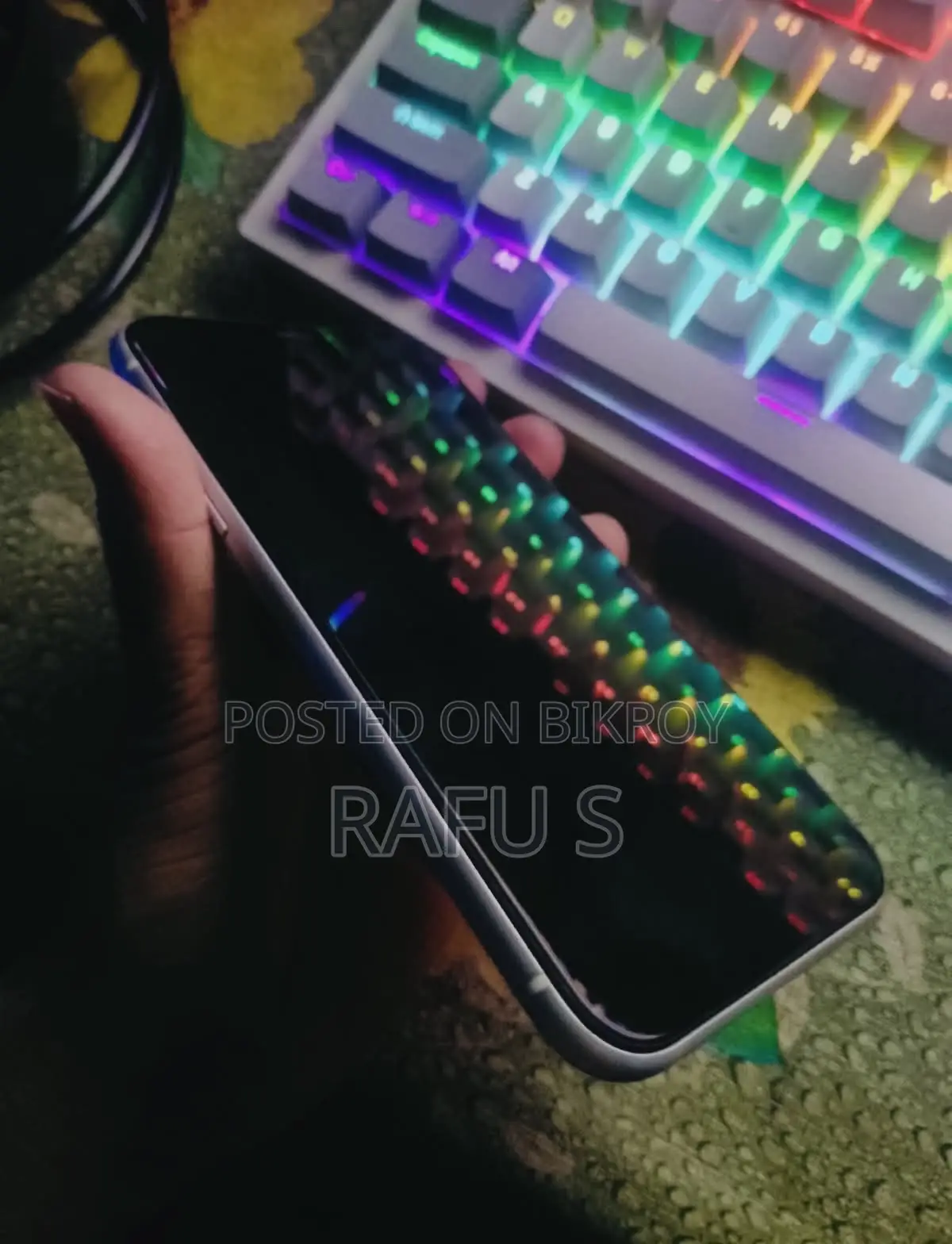 Apple XR 64 GB White