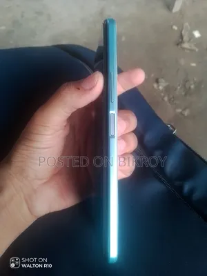 Vivo Y21 64 GB White