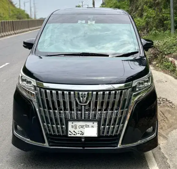 Toyota Noah 2.0 Front Wheel Drive (8 Seater) 2018 Black