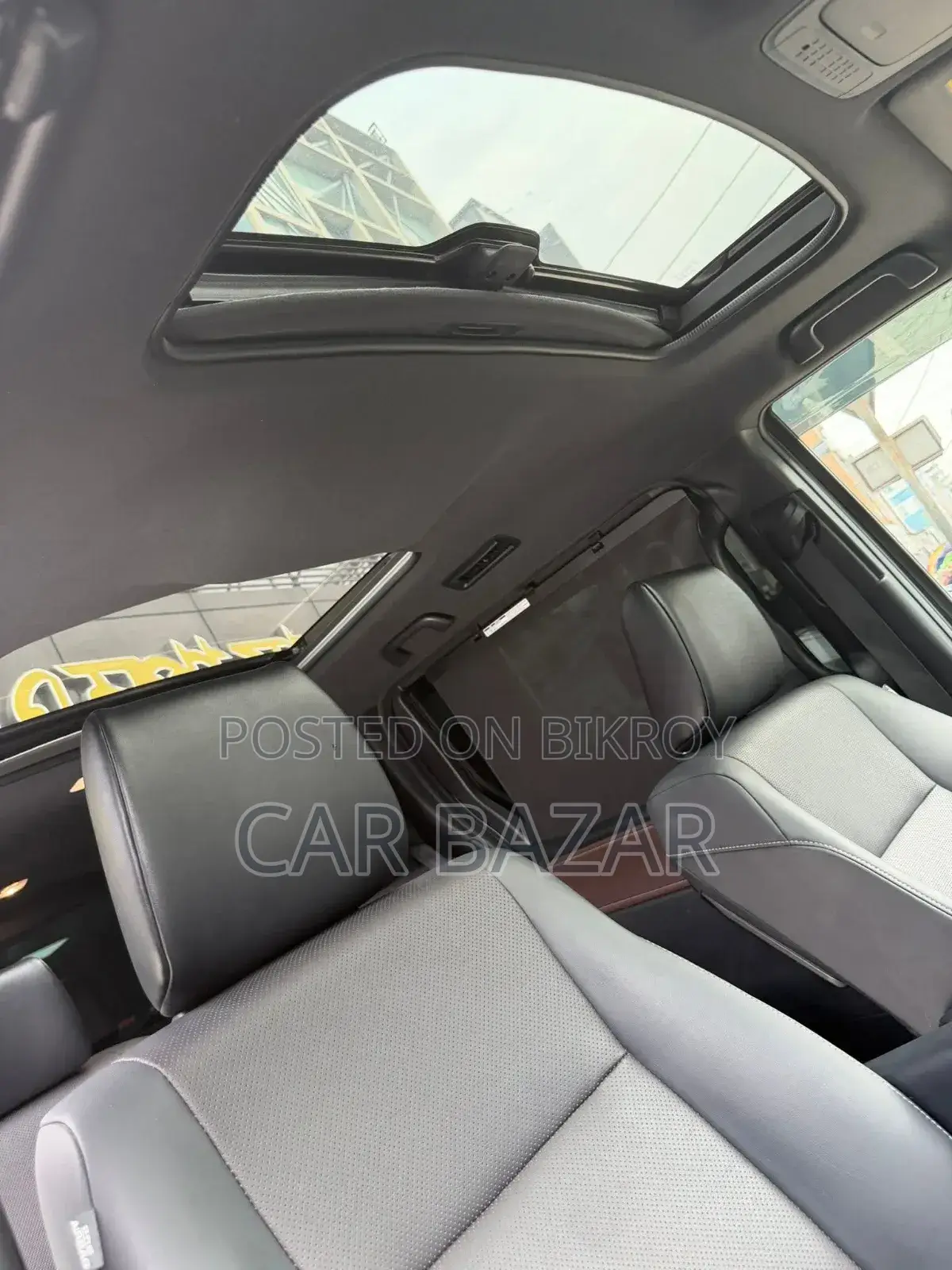 Toyota Noah 2.0 Front Wheel Drive (8 Seater) 2018 Black