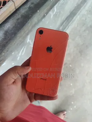 Apple iPhone XR 128 GB Red