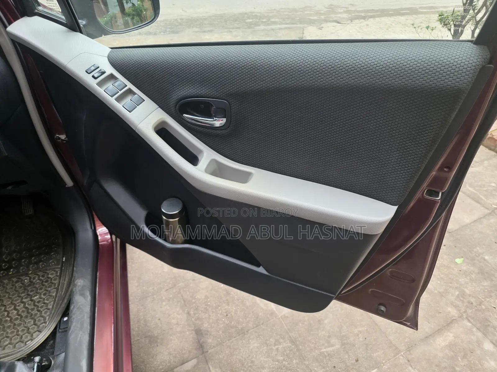 Toyota Vitz 2010 Burgundy