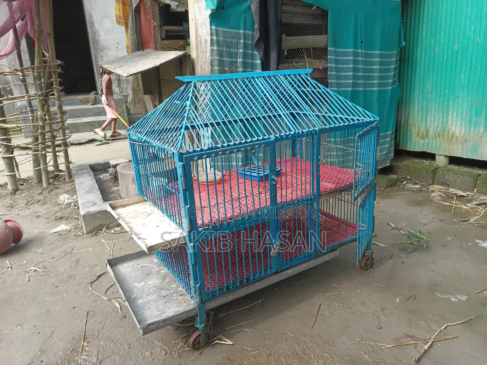 অনেক মজবুত