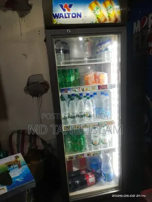 Commercial Fridge for Keeping Soft Drinks Cold
