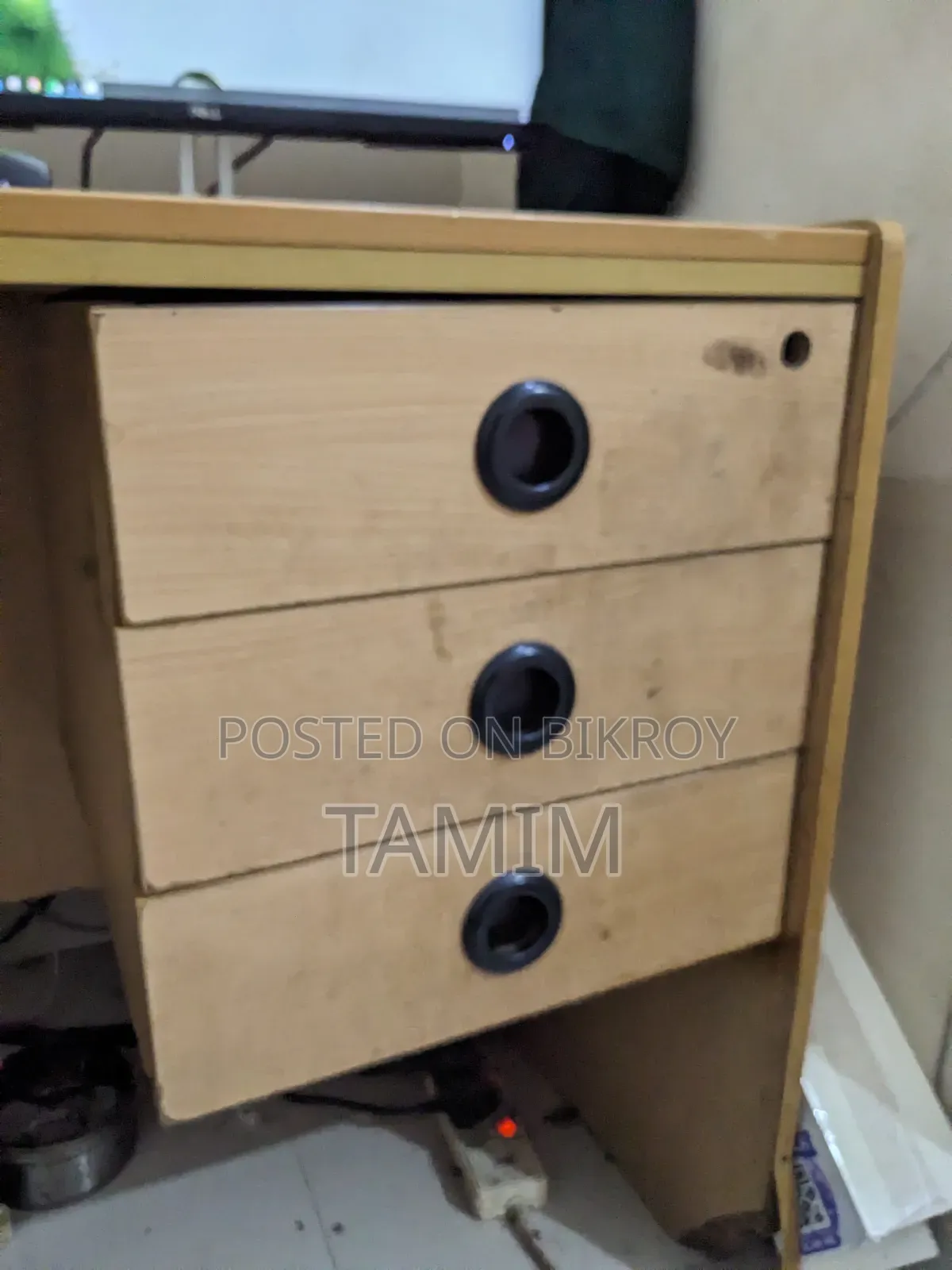 Comuter/Office Table