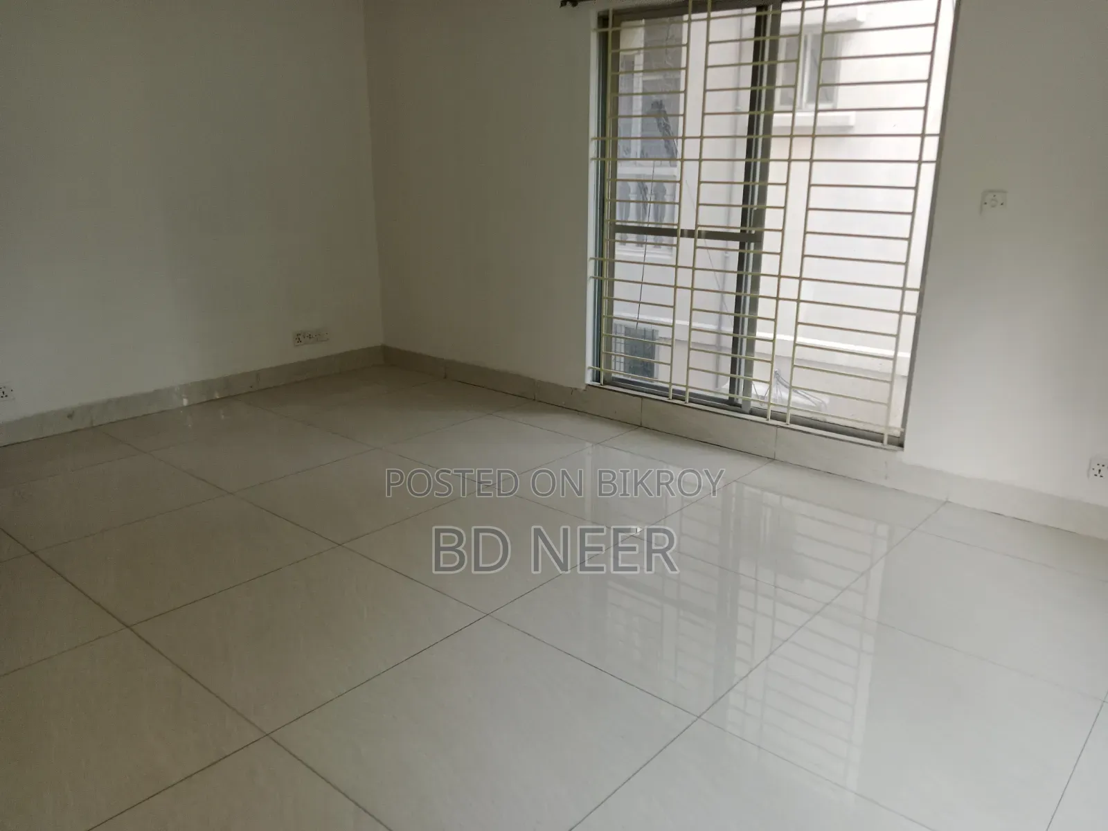 4-bedroom Apartment in Gulshan for Rent