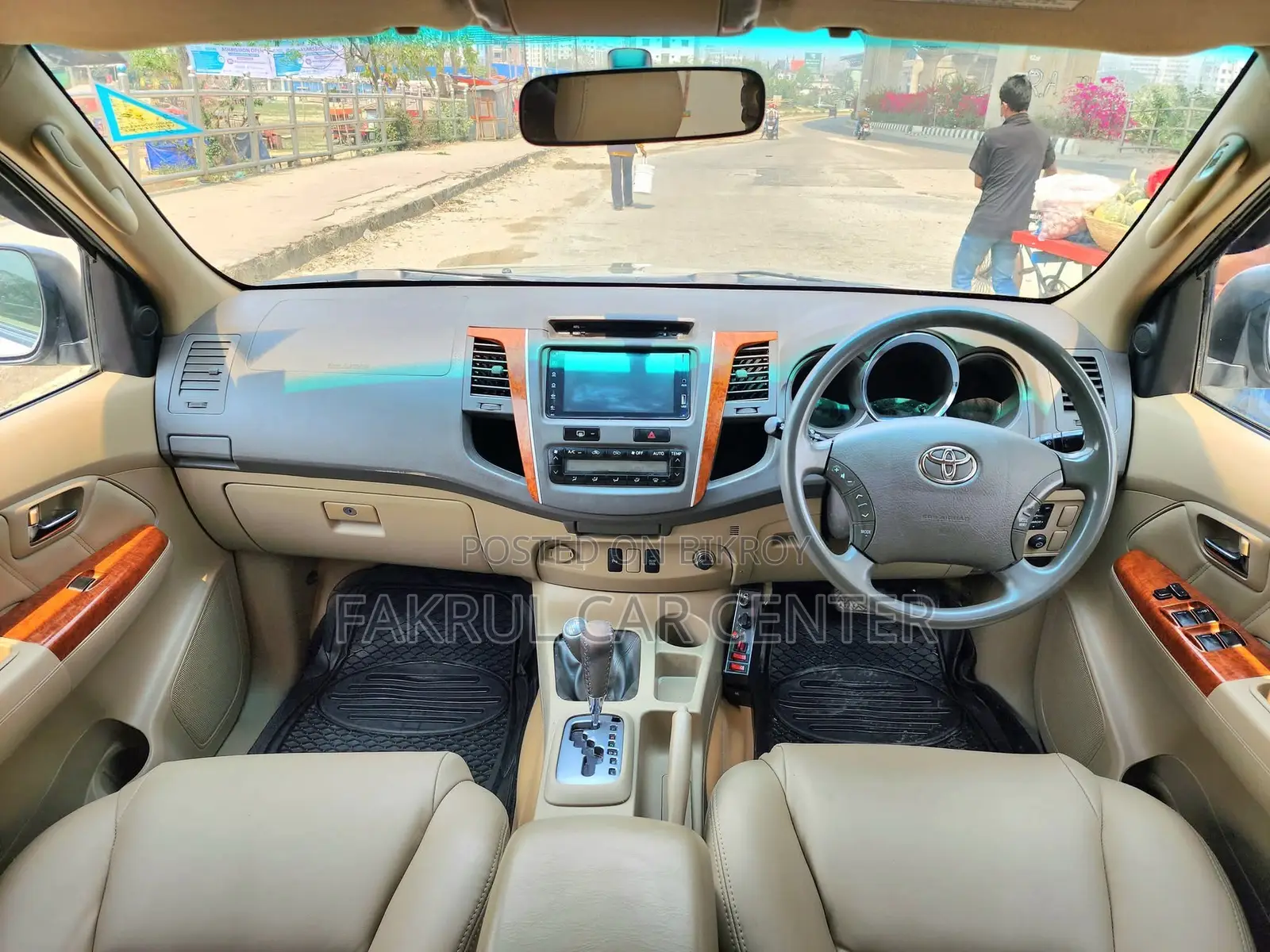 Toyota Fortuner 7 Seater VVTi 4X4 2012