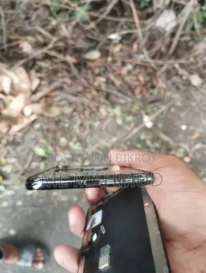Apple iPhone XS 64 GB Black