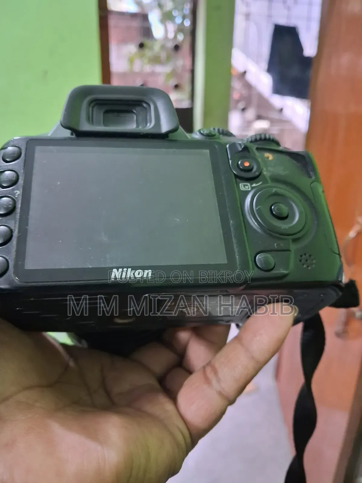 Nikon 3100. Lens 18-55. Charger, Battery, 4GB Memory