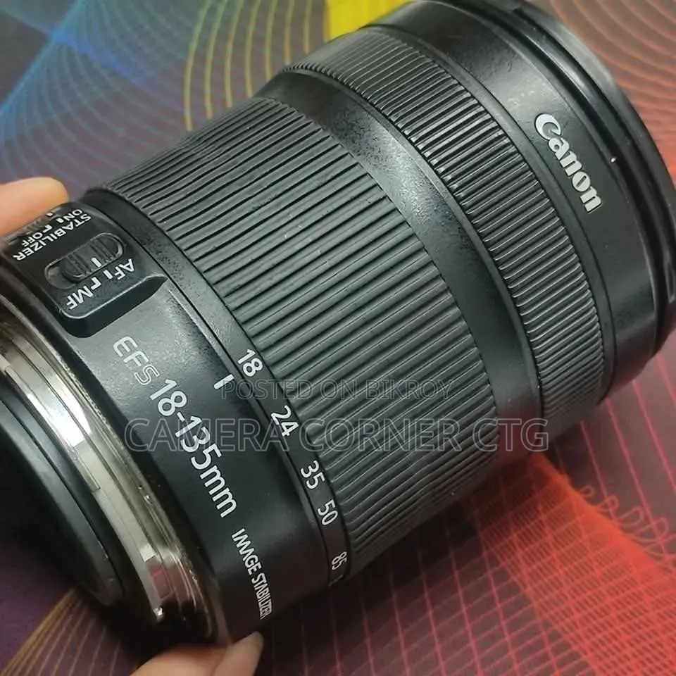 Canon Ef-S 18-135mm Is STM