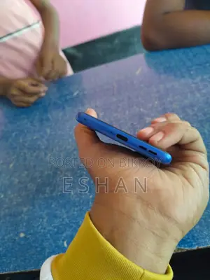 Motorola Moto G85 128 GB Blue