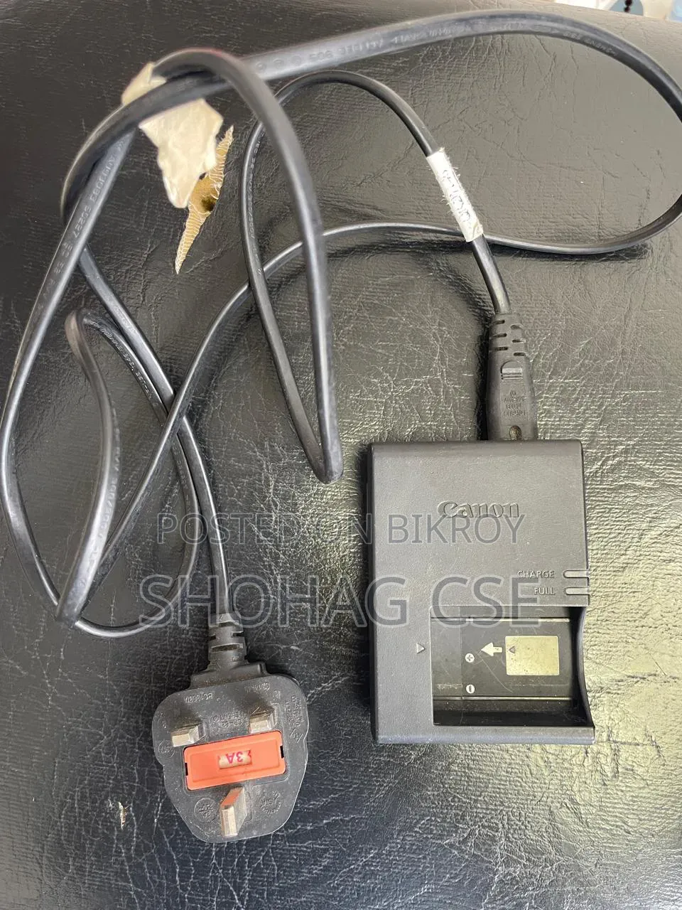 ক্যানন ৮০০ডি লেন্স ৭৫-৩০০মিমি সহ