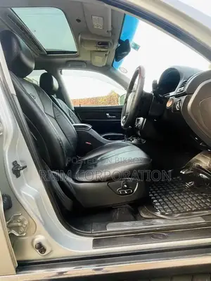 SsangYong Rexton 2014 Silver