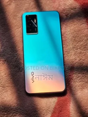 Vivo V23 128 GB