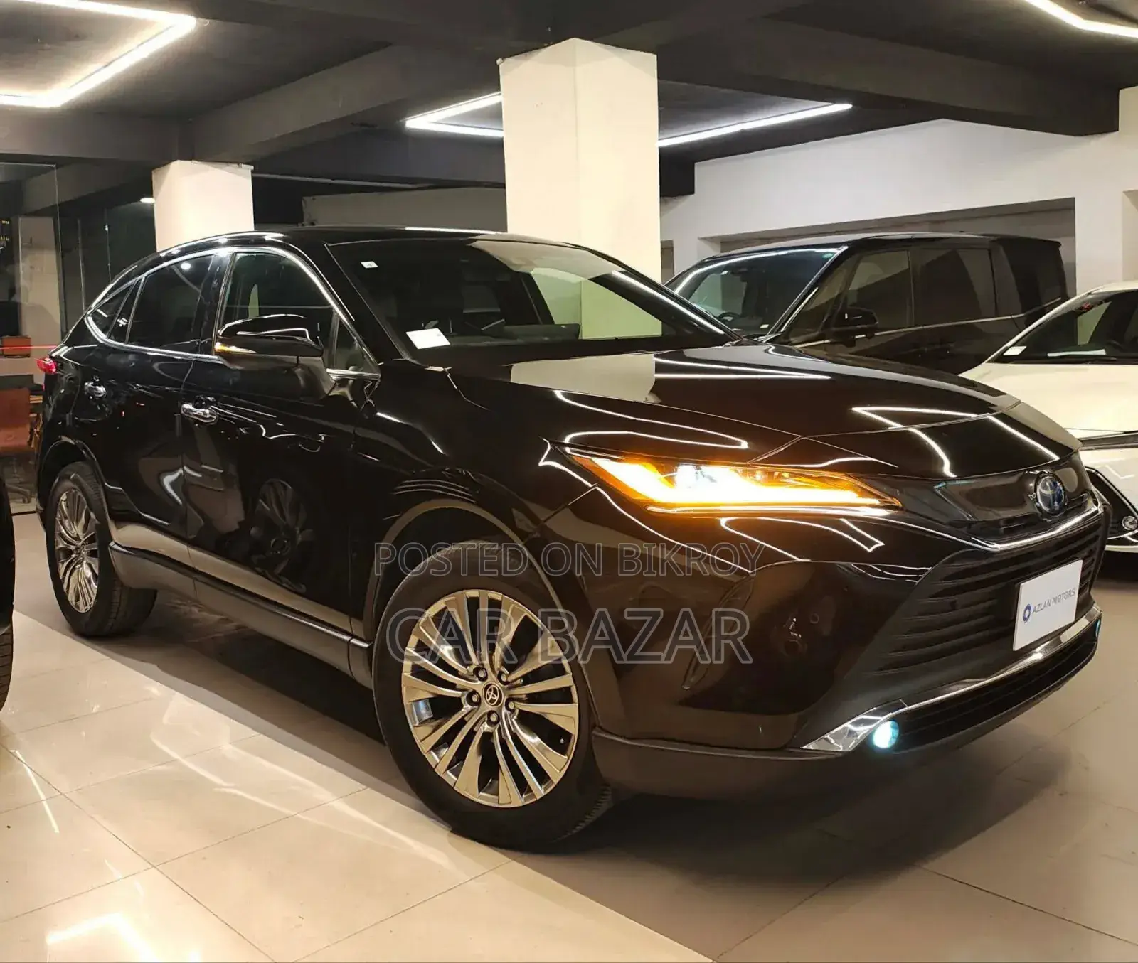 Toyota Harrier Hybrid Z 2021 Black