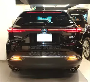 Toyota Harrier Hybrid Z 2021 Black