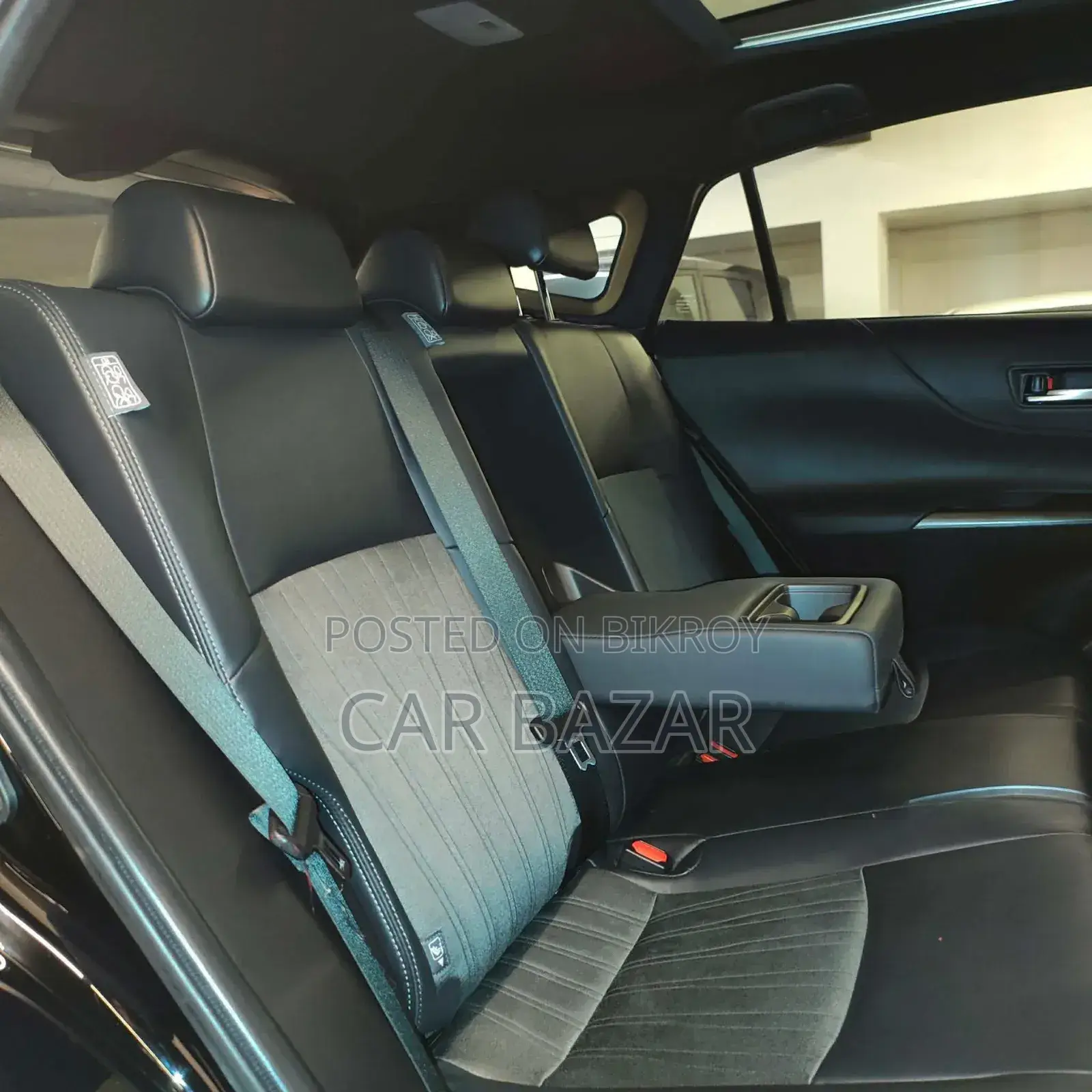 Toyota Harrier Hybrid Z 2021 Black