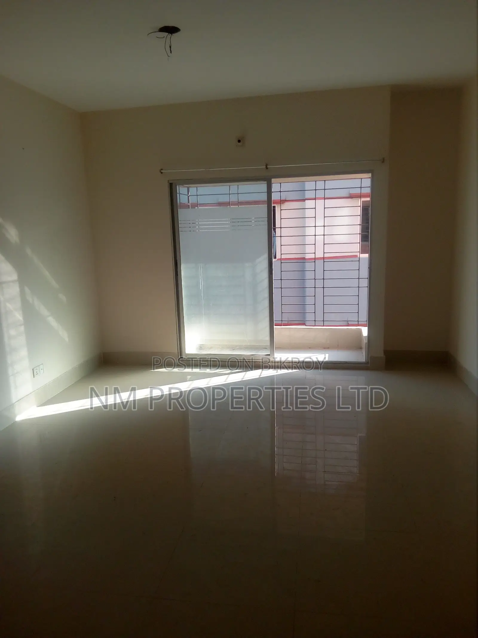 Furnished 3bdrm Apartment in Nm Properties, Mirpur for sale