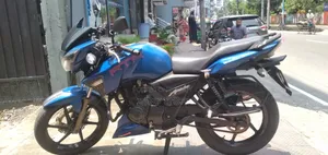 TVS Apache RTR 160 2V 2018 Blue