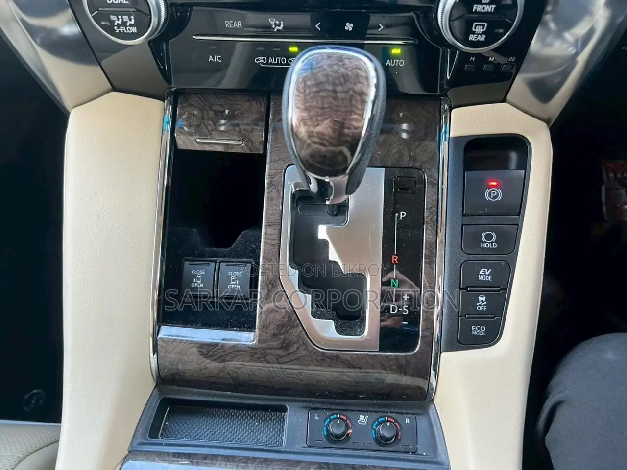 Toyota Alphard 2021 Black