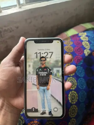 অ্যাপল এক্সআর ৬৪ জিবি হোয়াইট