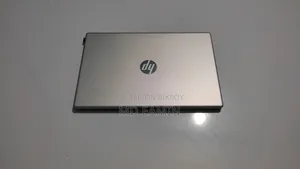Laptop HP 15-Fd0290ns 8GB Intel Core I5 SSD 512GB