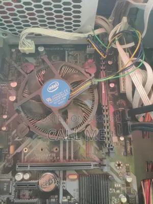 Desktop Computer Gigabyte GB-BACE-3010 8GB Intel Core I3 SSD 128GB