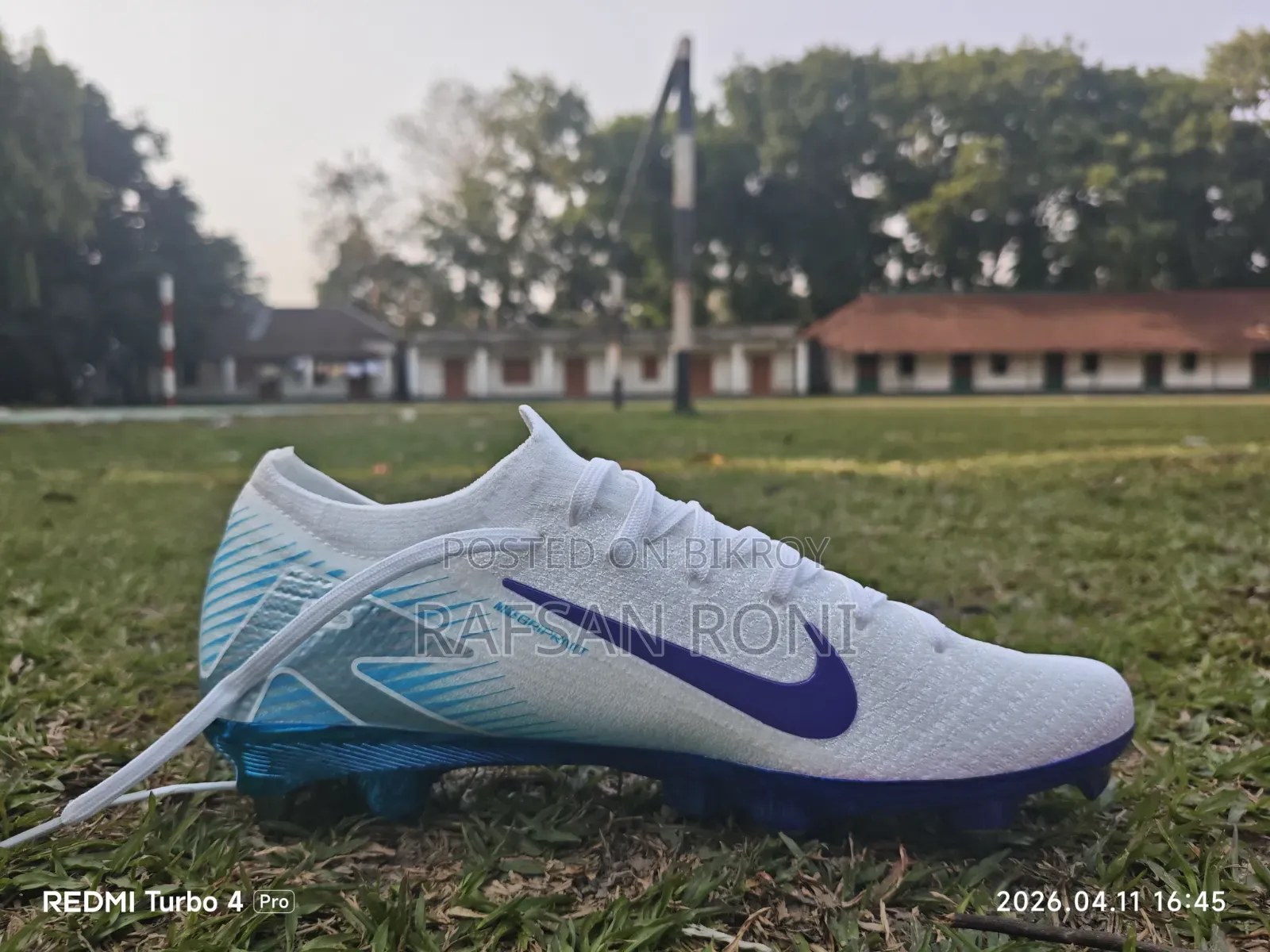 Title: Nike Football Boot (Steel Spike) – Size 40 Description: