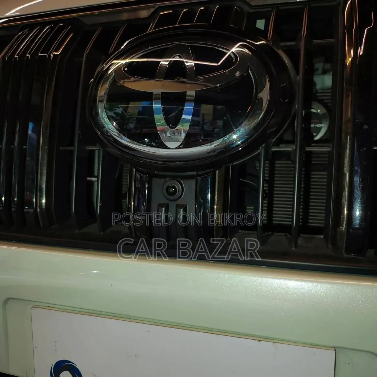 Toyota Land Cruiser Prado 2.7 2021 White