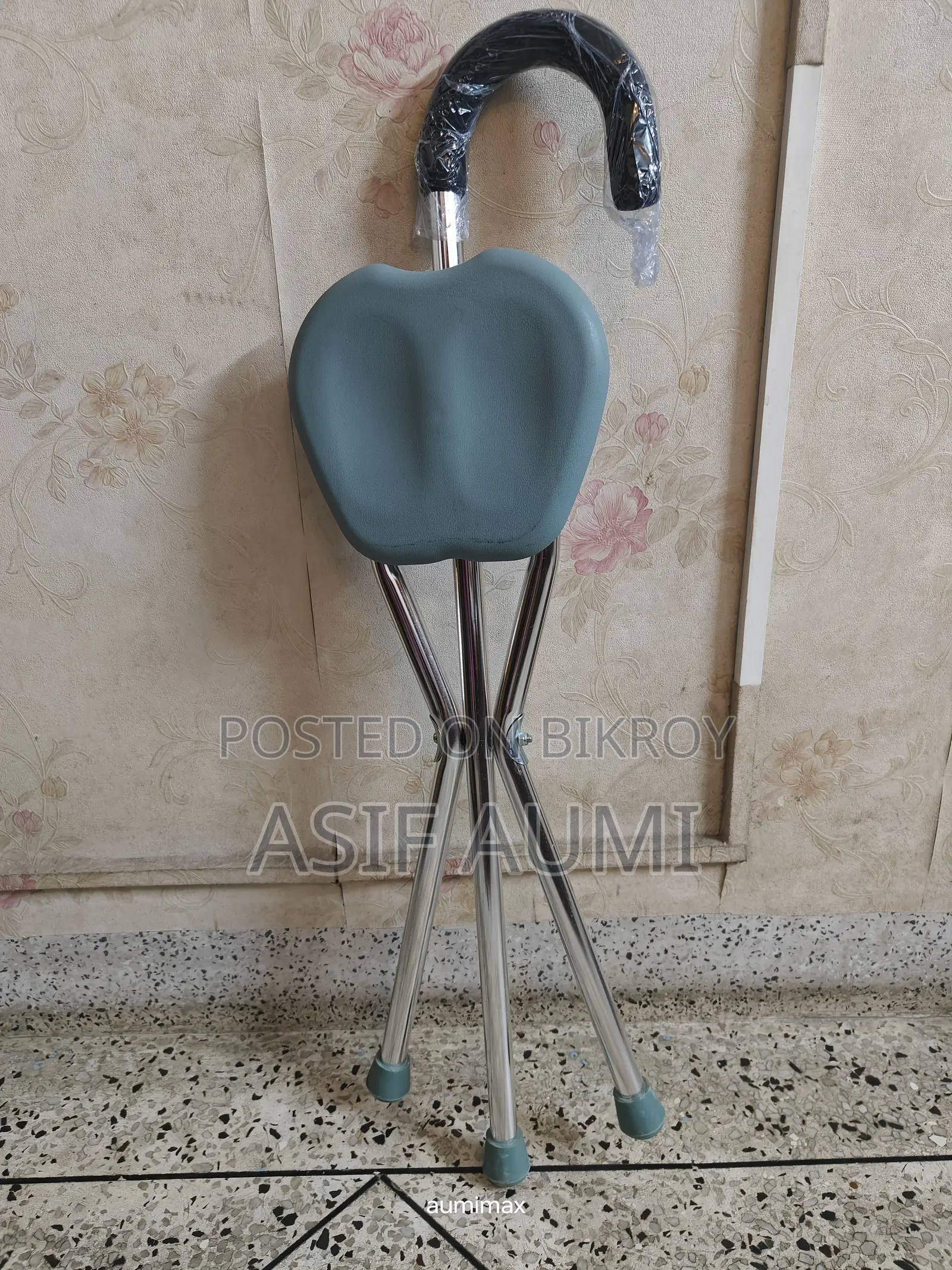 Prayer Chair for Elders