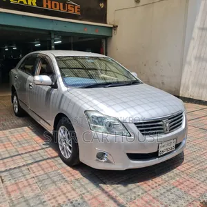 Toyota Premio 2012 Silver