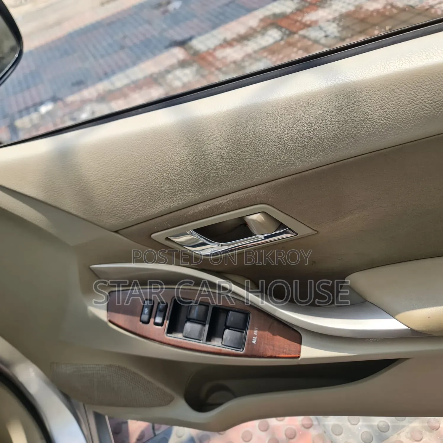 Toyota Premio 2012 Silver