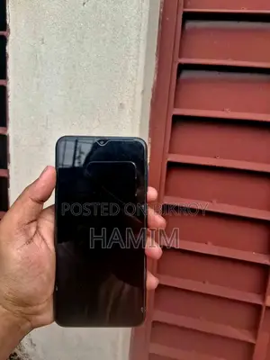 Samsung A10 32 GB Red