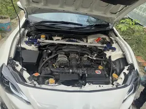 Toyota GT86 GT 2014 Pearl